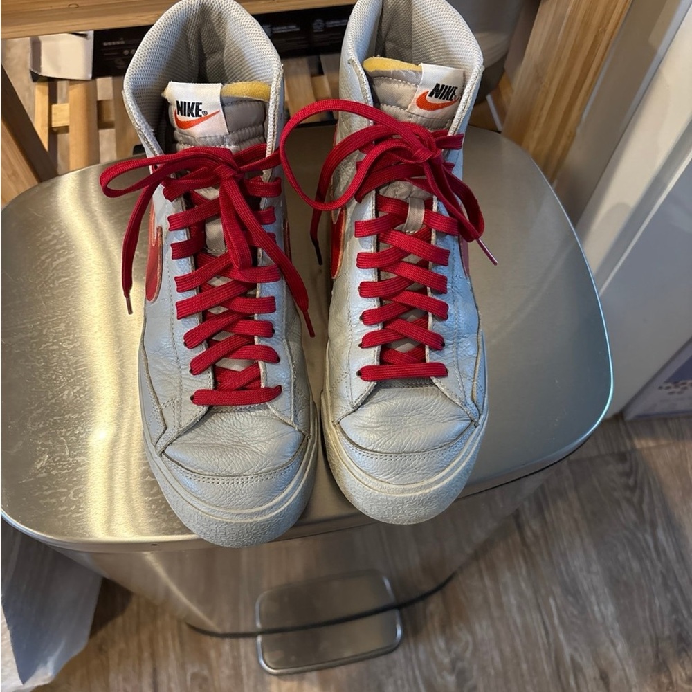 Nike Blazer Mid 77 Vintage Size 9